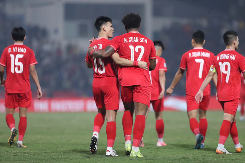 Việt Nam vs Singapore - Giành lại ngôi đầu